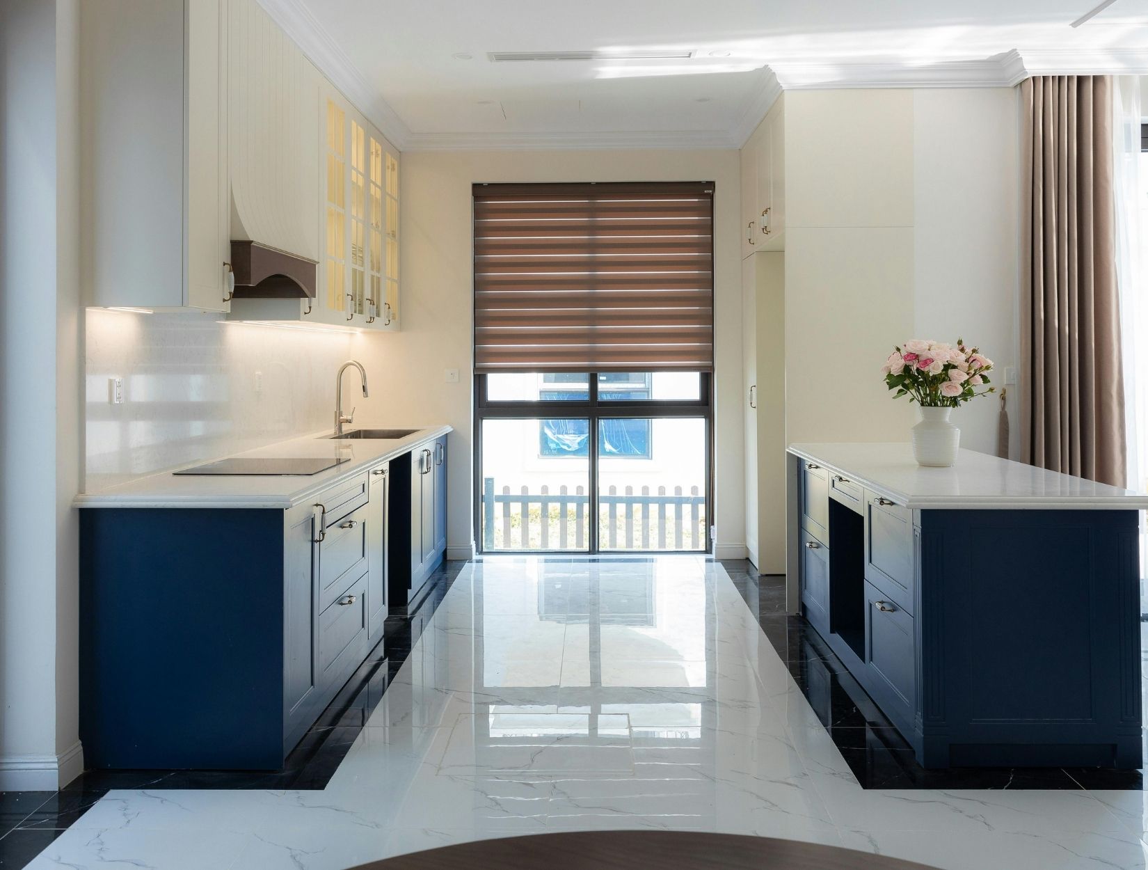 Can Madtown Maids handle large homes?