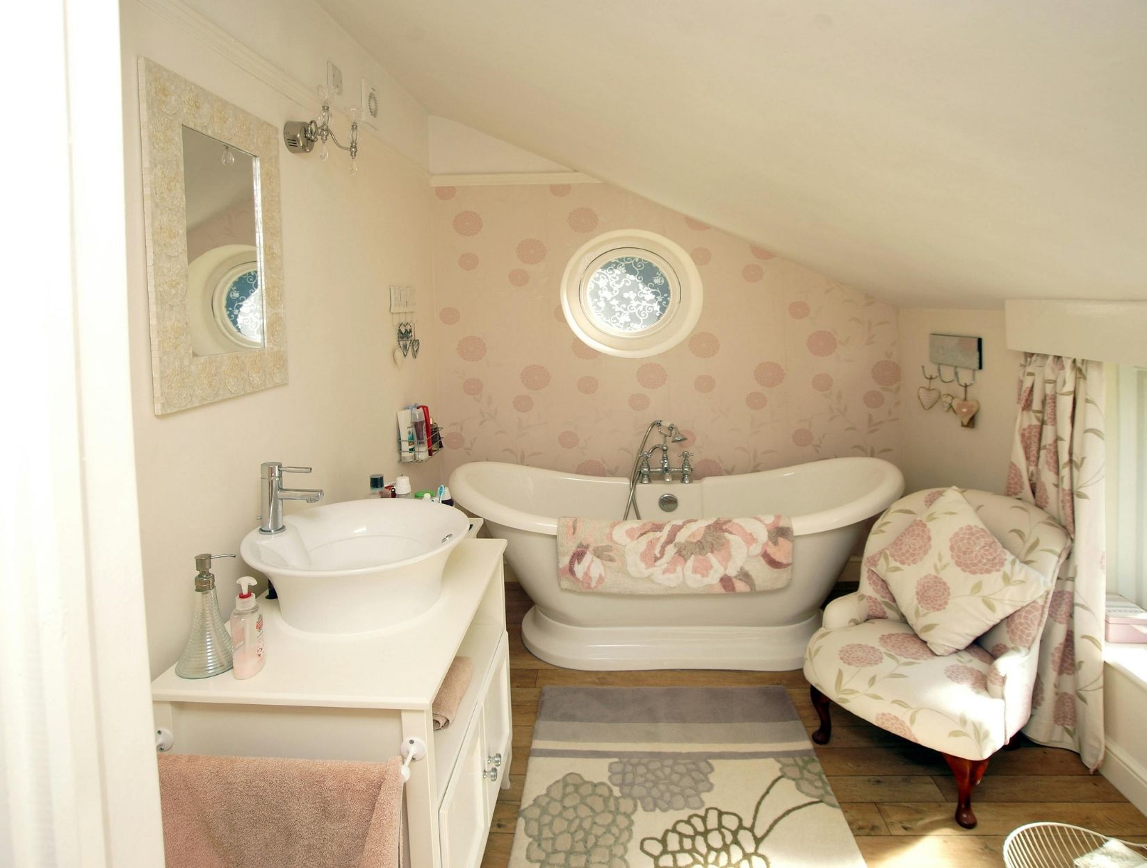 Exterior Cleaning Services to Refresh Your Home